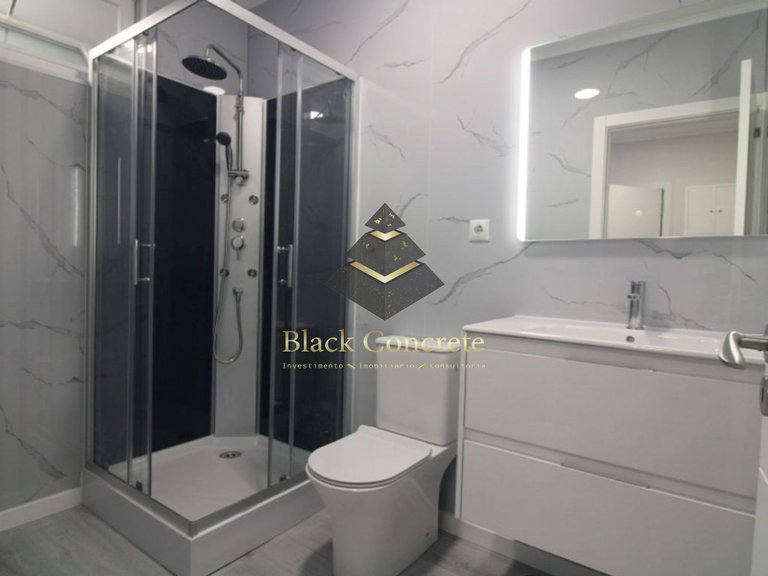 Apartment for Sale in Oeiras, Lisbon 11