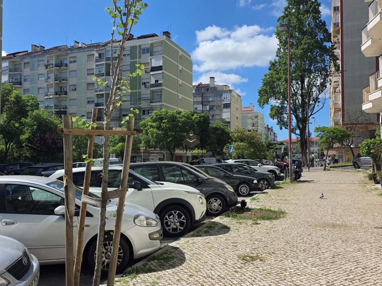 Apartment for Sale in Lisboa, Lisbon 18