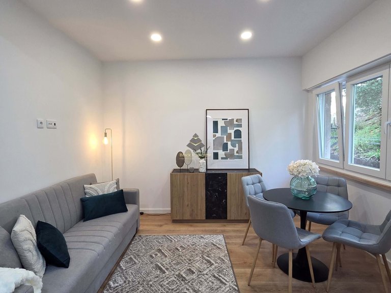 Apartment for Sale in Lisboa, Lisbon 4