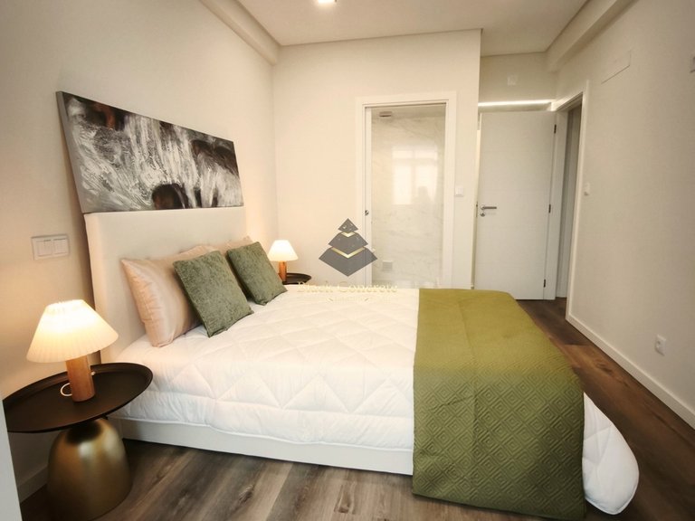 Apartment for Sale in Lisboa, Lisbon 29