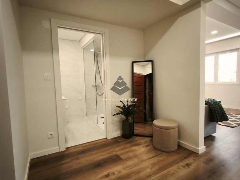 Apartment for Sale in Lisboa, Lisbon 14