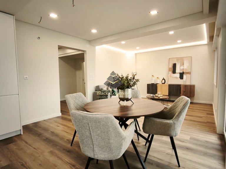 Apartment for Sale in Lisboa, Lisbon 11
