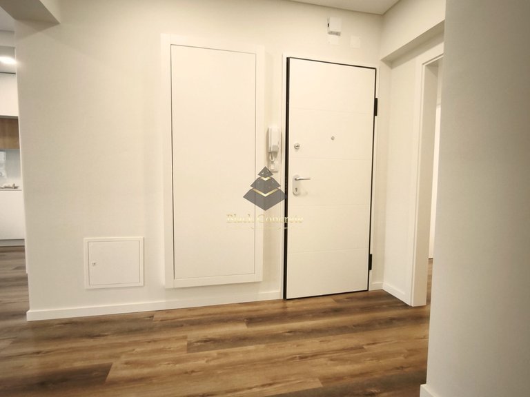 Apartment for Sale in Lisboa, Lisbon 30