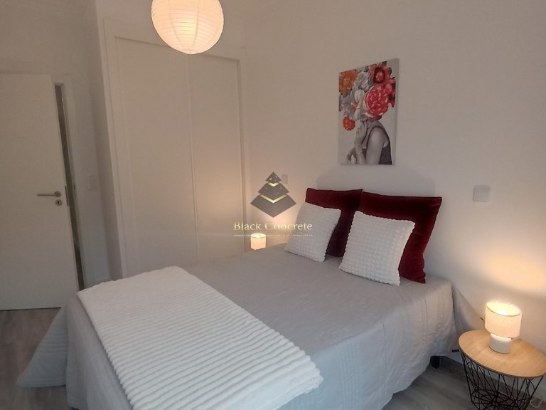 Apartment for Sale in Lisboa, Lisbon 2