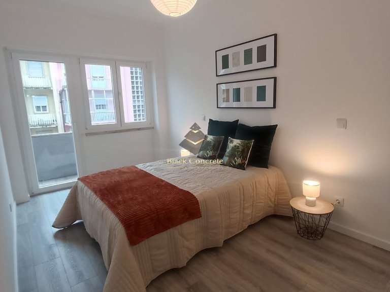 Apartment for Sale in Lisboa, Lisbon 1