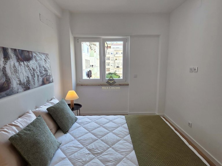 Apartment for Sale in Lisboa, Lisbon 13