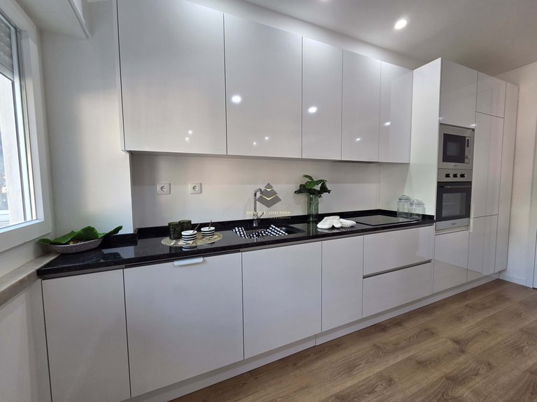 Apartment for Sale in Lisboa, Lisbon 6