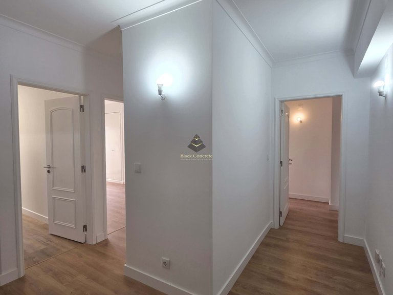 Apartment for Sale in Lisboa, Lisbon 10