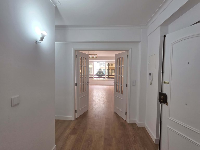 Apartment for Sale in Lisboa, Lisbon 3