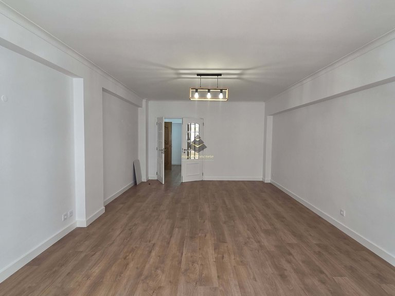 Apartment for Sale in Lisboa, Lisbon 7