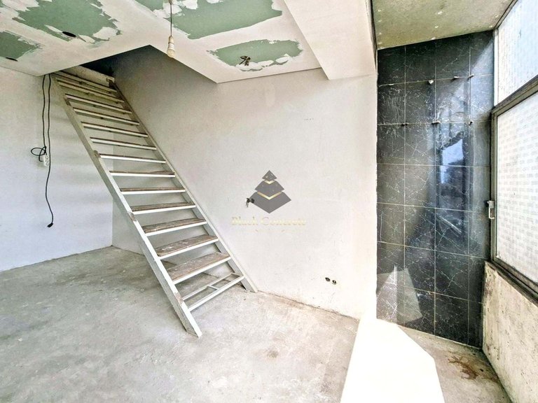 Apartment for Sale in Seixal, Setúbal 15