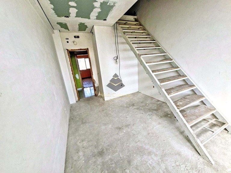 Apartment for Sale in Seixal, Setúbal 14