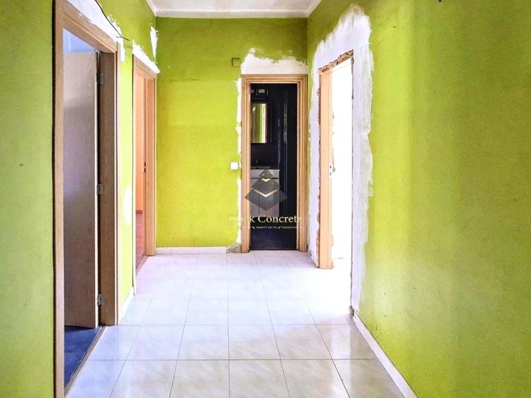 Apartment for Sale in Seixal, Setúbal 6