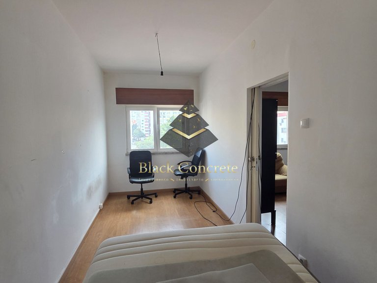 Apartment for Sale in Amadora, Lisbon 6