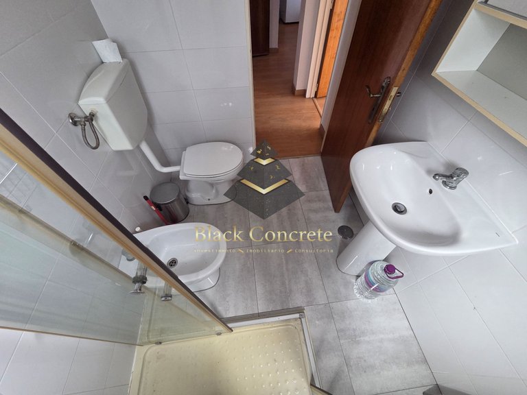 Apartment for Sale in Amadora, Lisbon 13