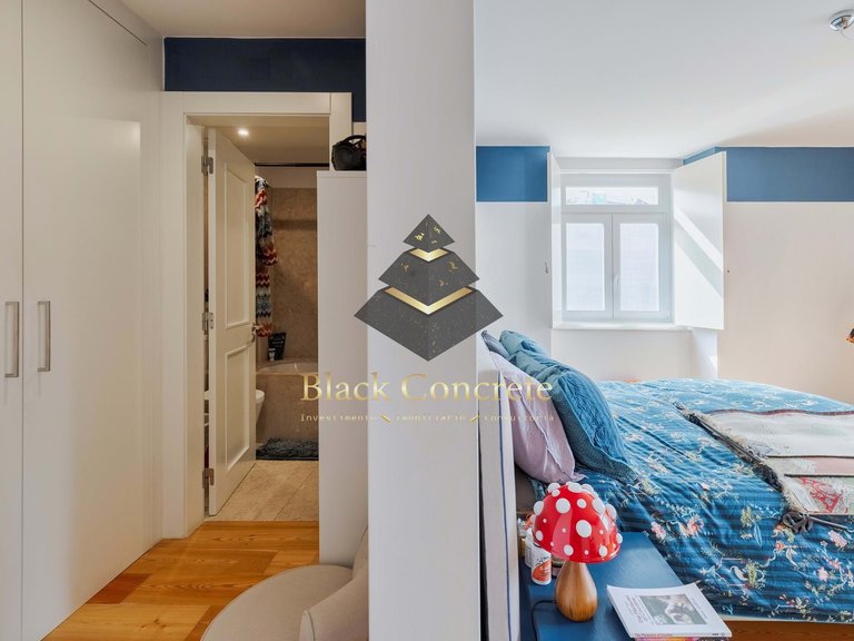 Apartment for Sale in Lisboa, Lisbon 17