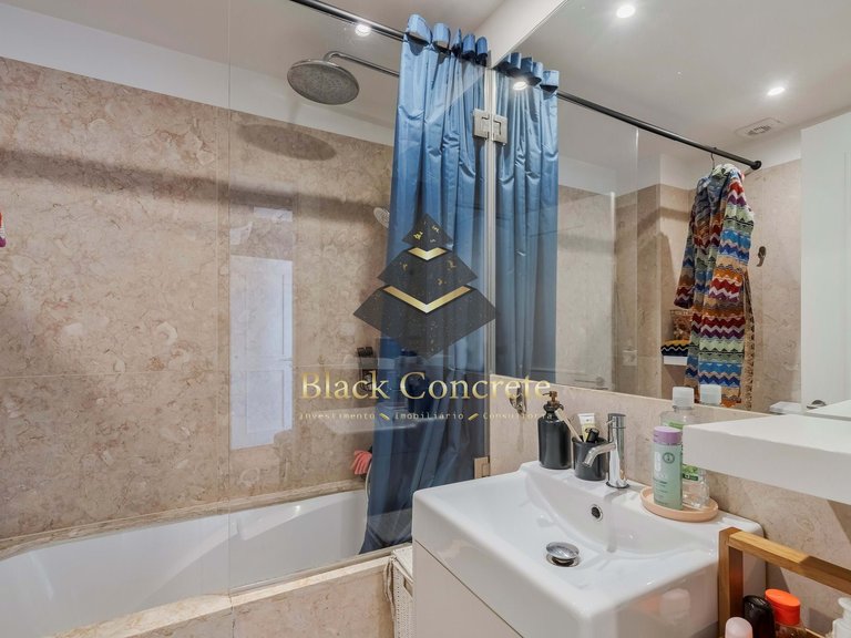 Apartment for Sale in Lisboa, Lisbon 20
