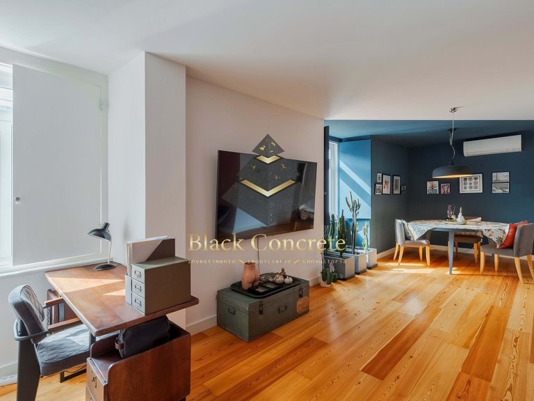 Apartment for Sale in Lisboa, Lisbon 1