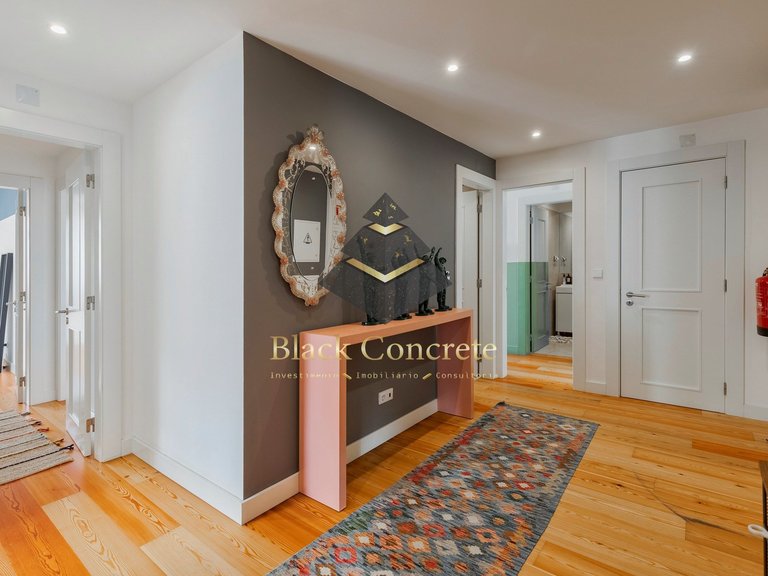 Apartment for Sale in Lisboa, Lisbon 4