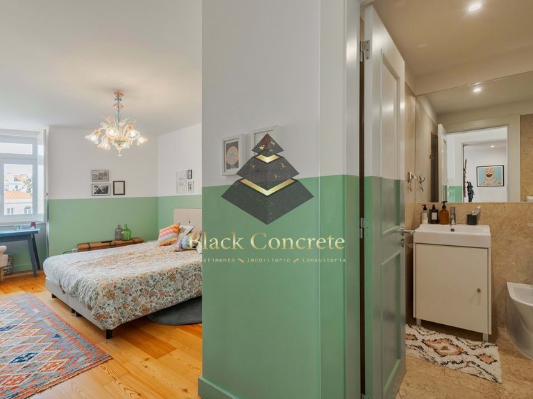 Apartment for Sale in Lisboa, Lisbon 11