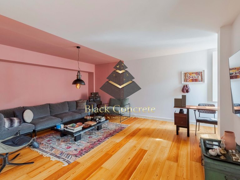 Apartment for Sale in Lisboa, Lisbon 2