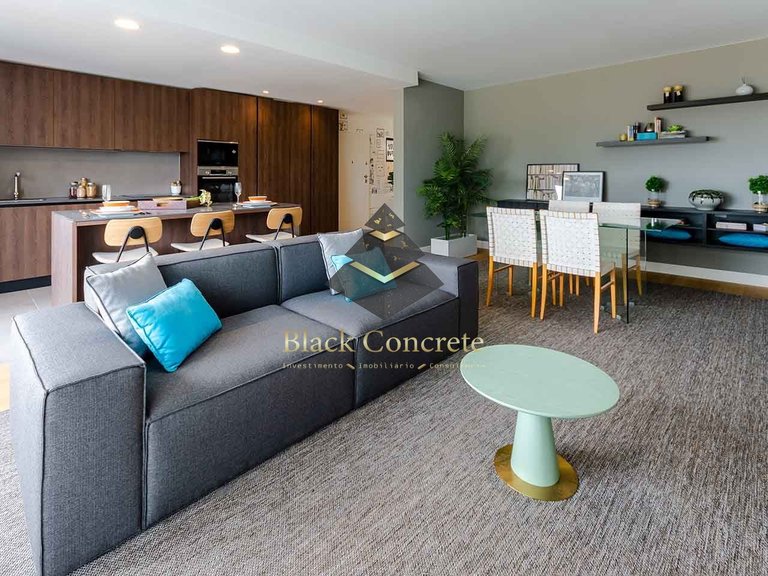 Apartment for Sale in Seixal, Setúbal 6