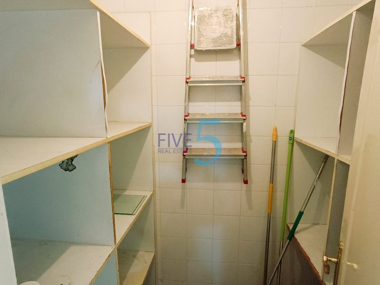 Apartment for Sale in Alicante, Valencia 18