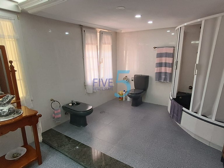Villa for Sale in Alicante, Valencia 22