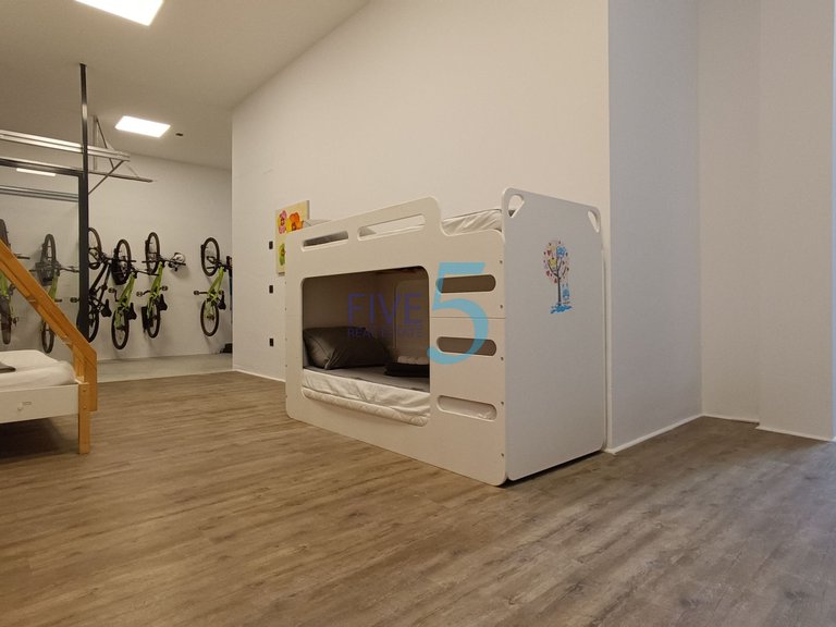 Villa for Sale in Alicante, Valencia 30