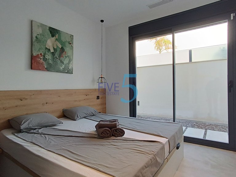Villa for Sale in Alicante, Valencia 14