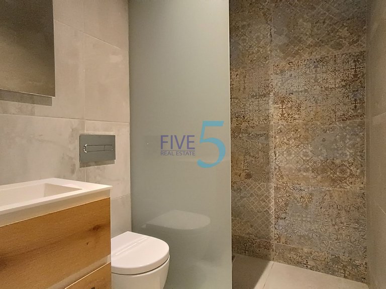 Villa for Sale in Alicante, Valencia 24