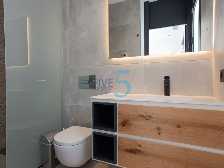 Villa for Sale in Alicante, Valencia 19