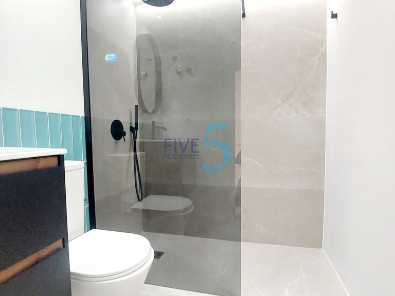 Apartment for Sale in Alicante, Valencia 15