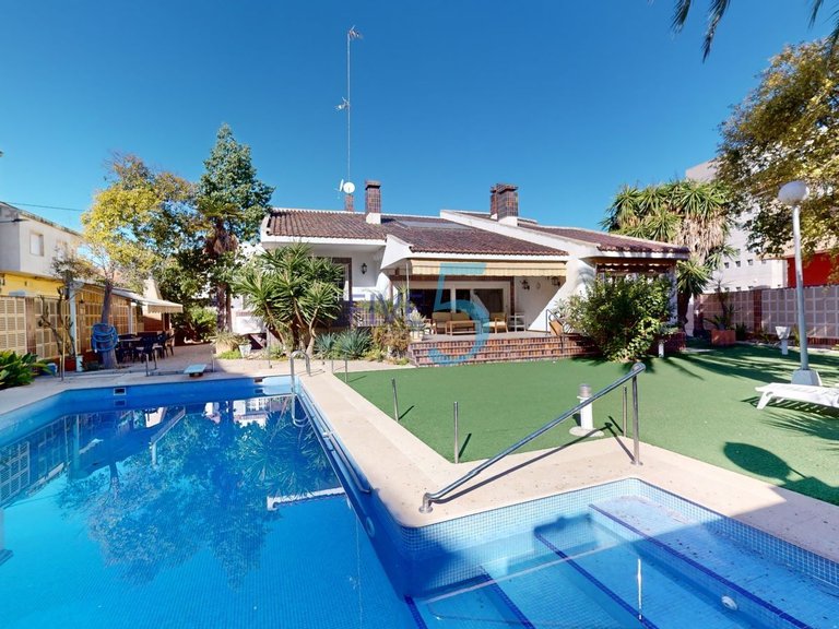 Villa for Sale in Murcia, Murcia 1