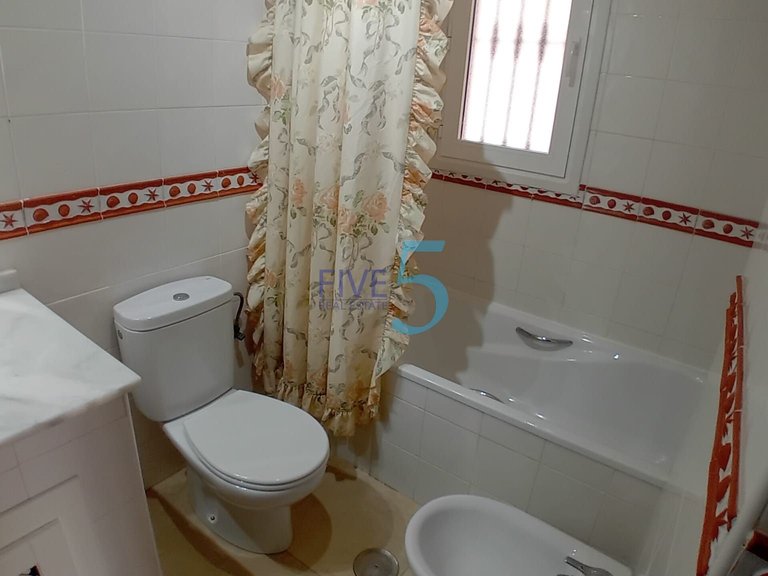 Apartment for Sale in Alicante, Valencia 11