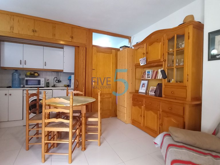 Apartment for Sale in Alicante, Valencia 2