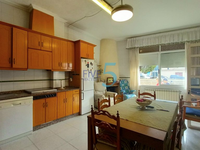 Apartment for Sale in Alicante, Valencia 4