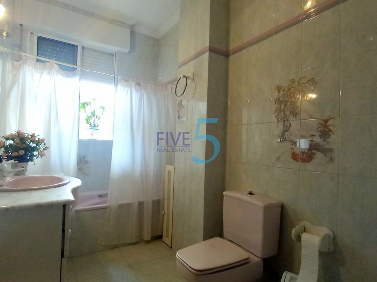 Apartment for Sale in Alicante, Valencia 9