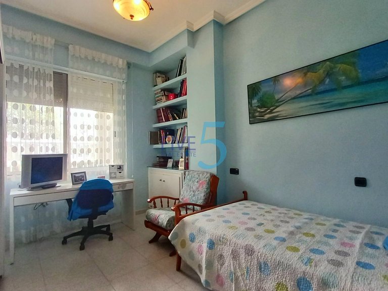 Apartment for Sale in Alicante, Valencia 7