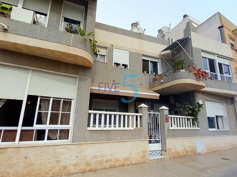 Apartment for Sale in Alicante, Valencia 1
