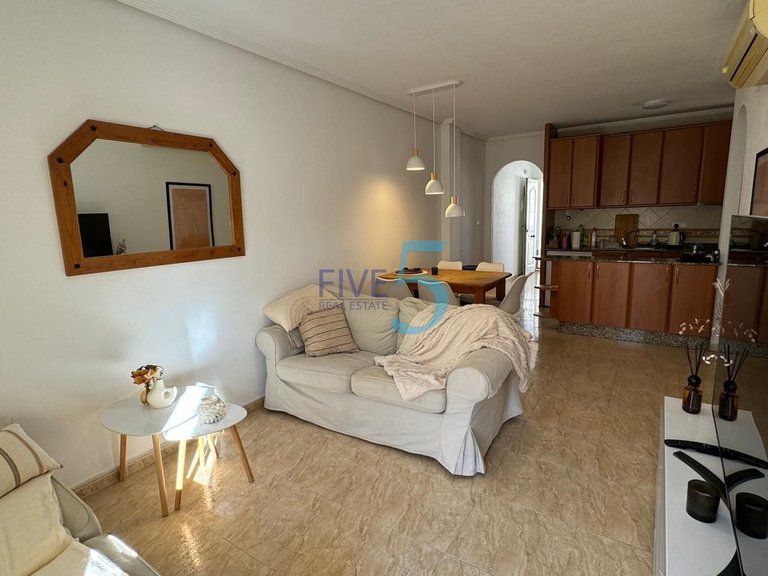 Apartment for Sale in Alicante, Valencia 3