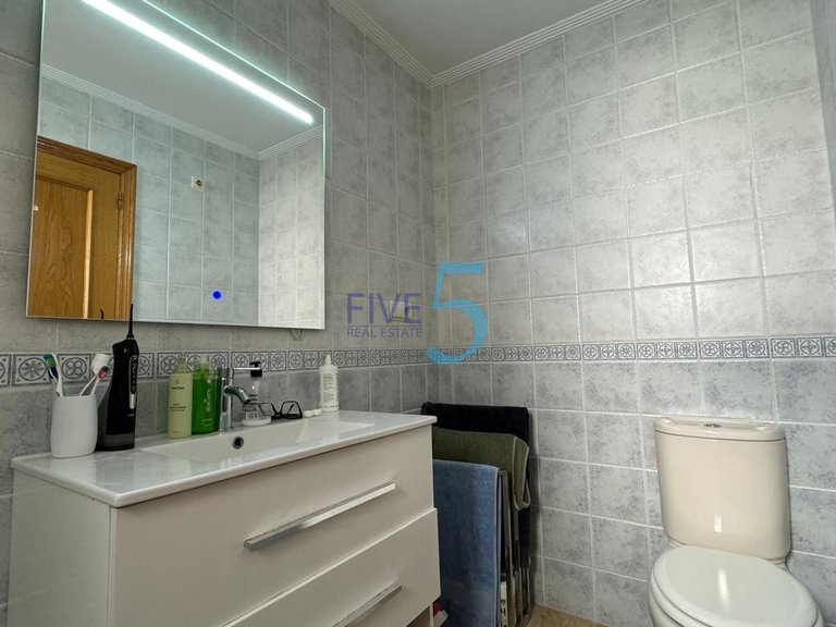 Apartment for Sale in Alicante, Valencia 11