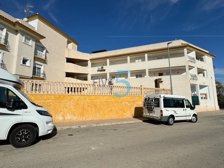 Apartment for Sale in Alicante, Valencia 2