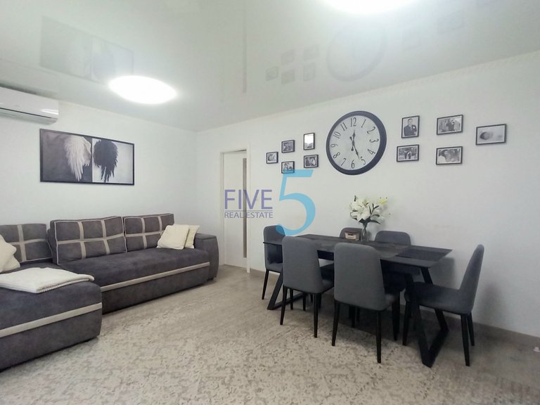 Apartment for Sale in Alicante, Valencia 2