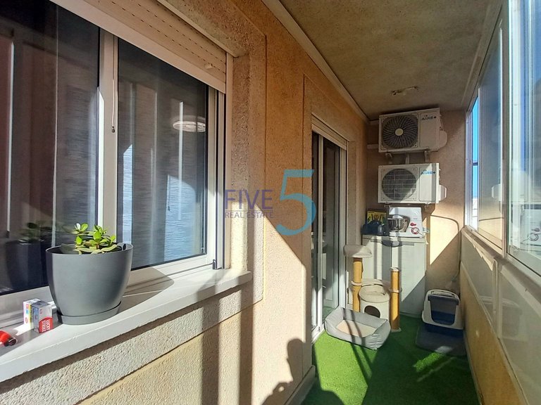 Apartment for Sale in Alicante, Valencia 5