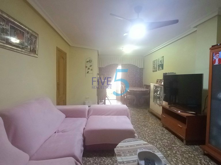 Apartment for Sale in Alicante, Valencia 3