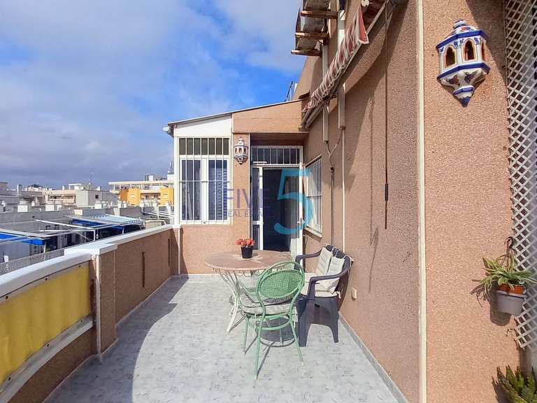 Apartment for Sale in Alicante, Valencia 3