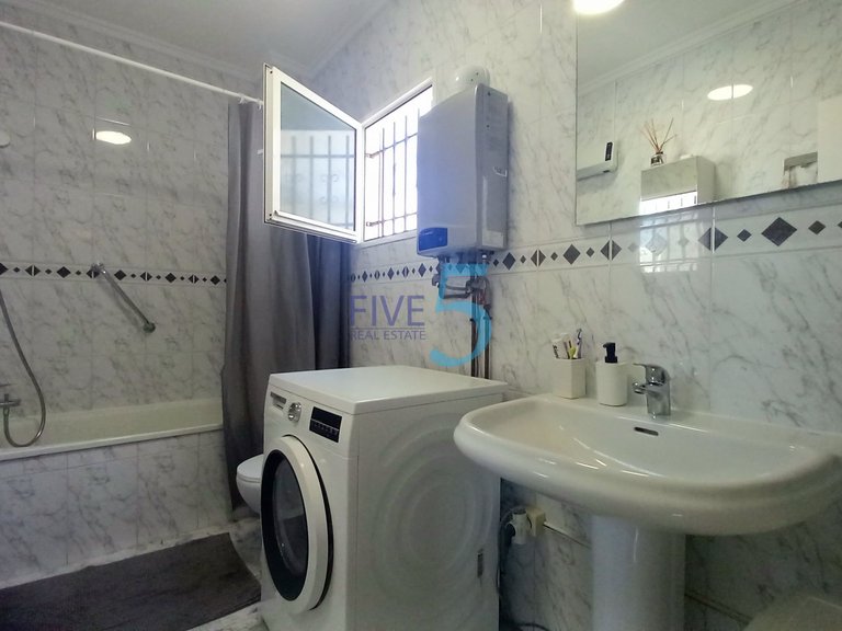 Apartment for Sale in Alicante, Valencia 10