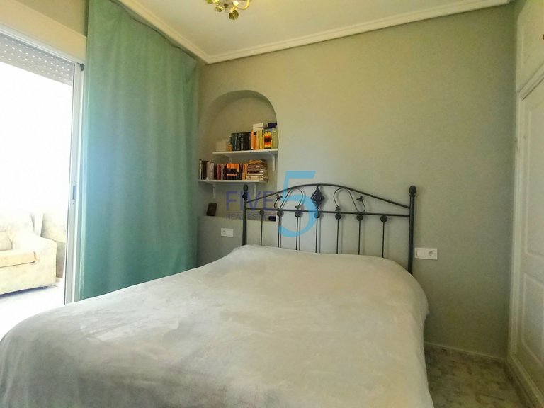 Apartment for Sale in Alicante, Valencia 12