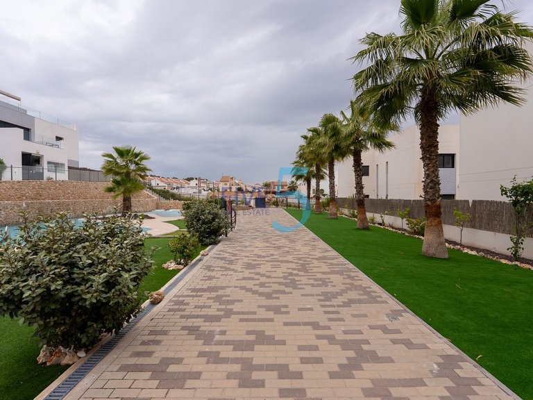 Apartment for Sale in Alicante, Valencia 28